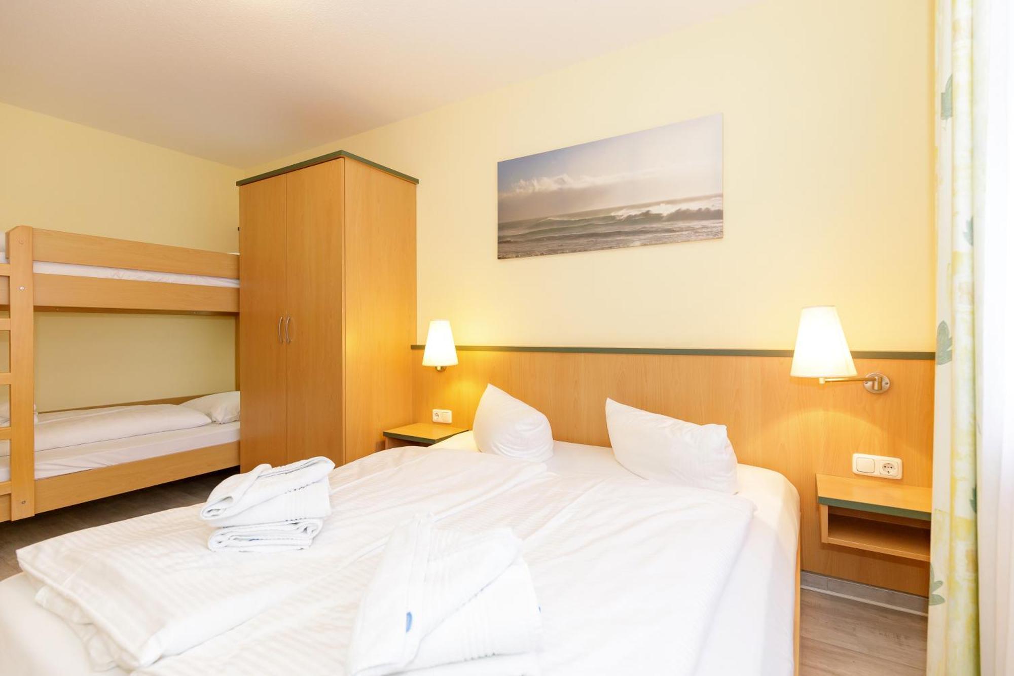 Haus Am Weststrand Kuehlungsborn Bilik gambar