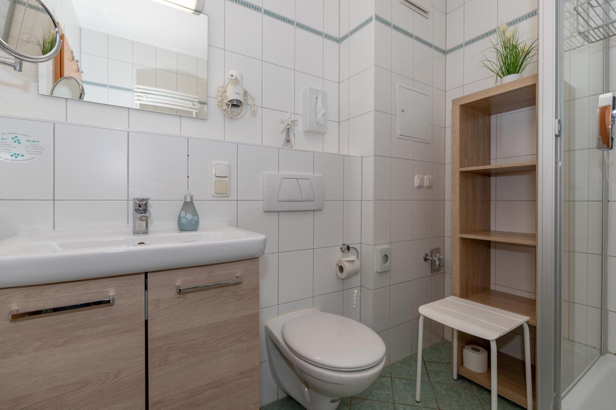 Haus Am Weststrand Kuehlungsborn Bilik gambar